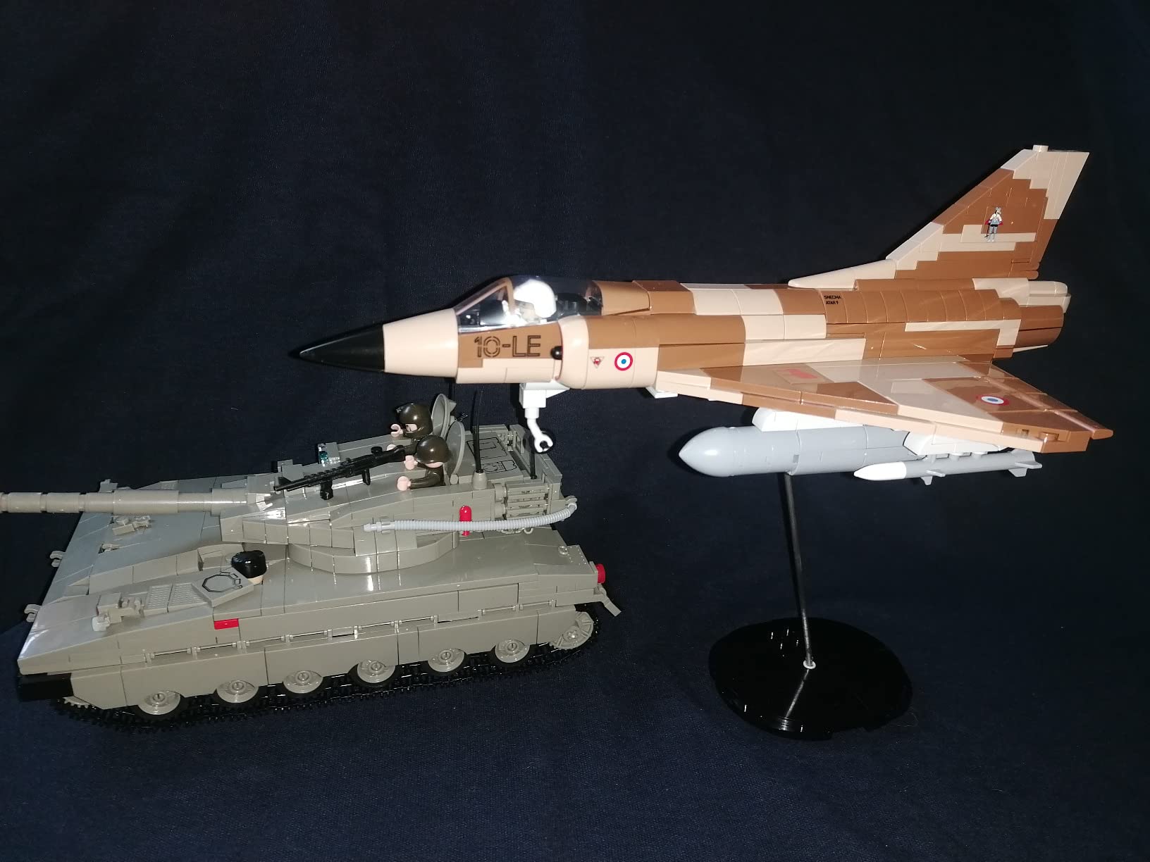 Schöner Jet fürs Regal