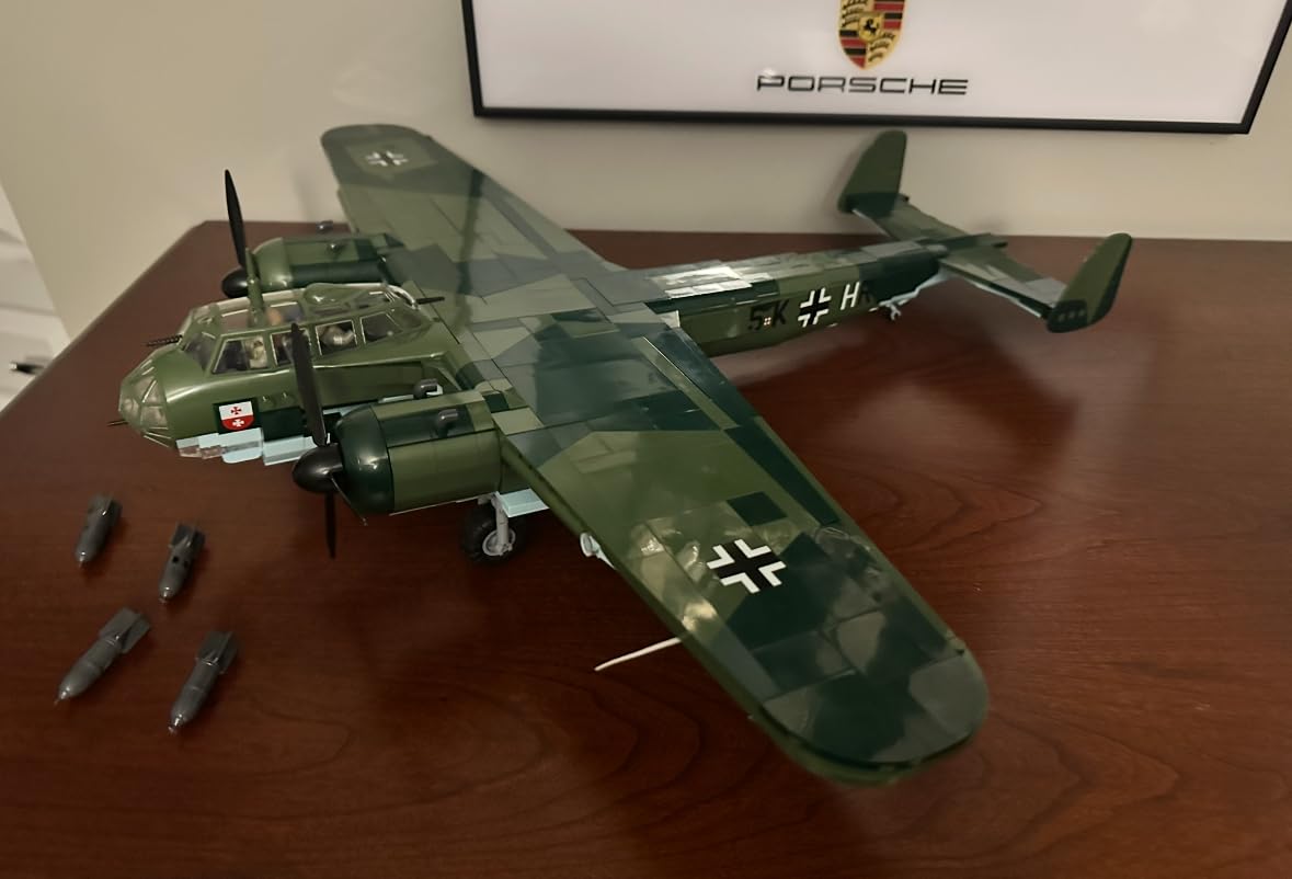 Schöner Bomber