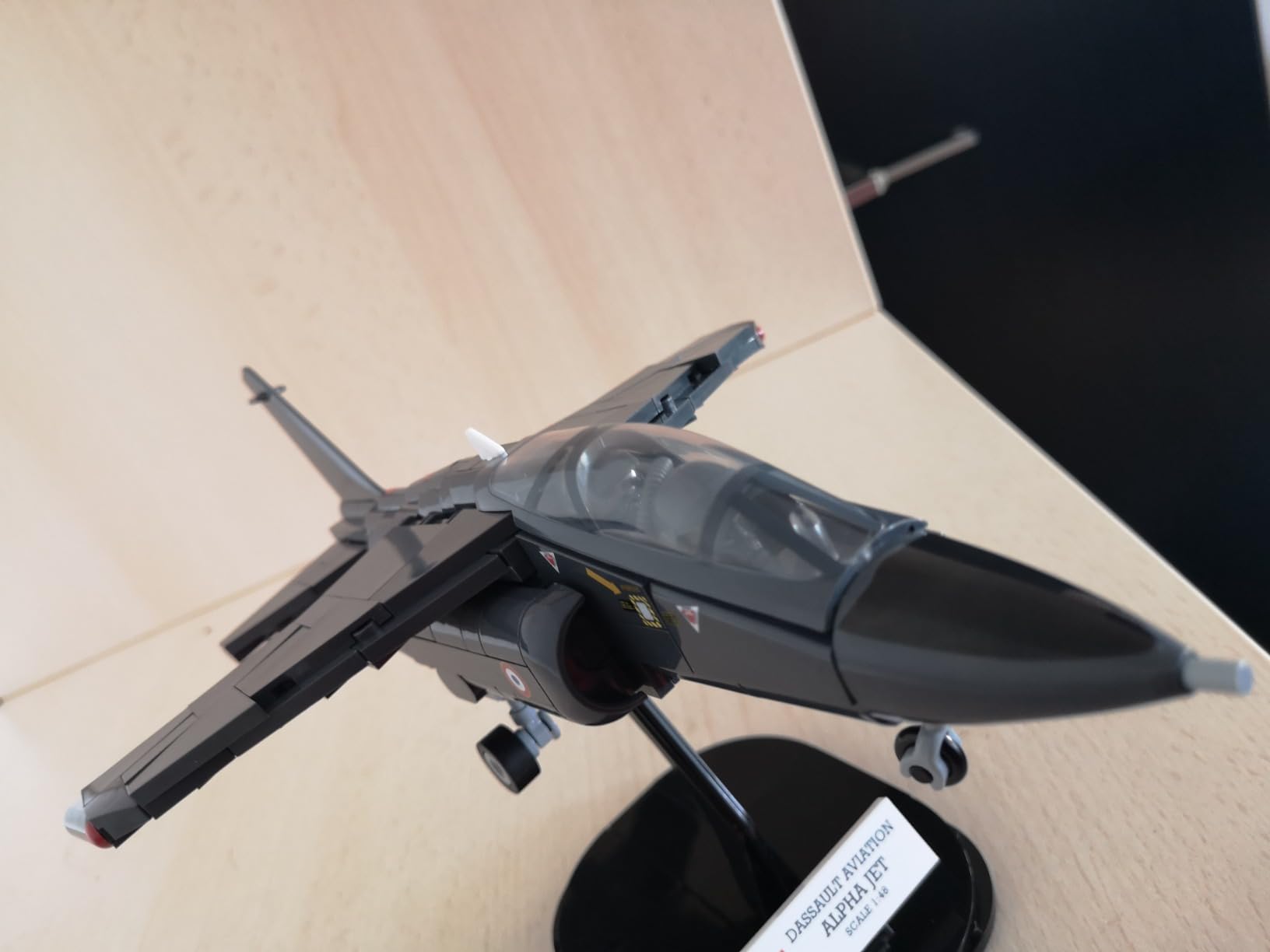 Toller Jet