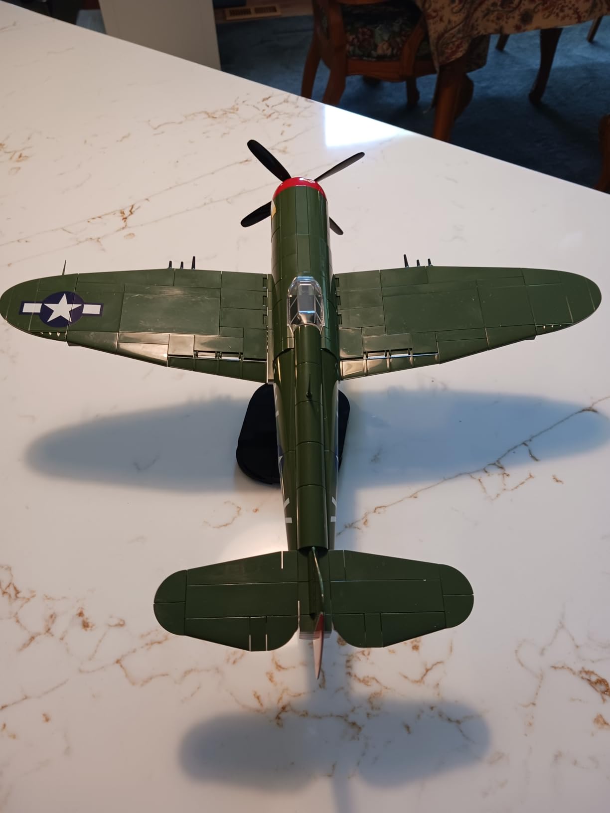 Wuchtige Thunderbolt
