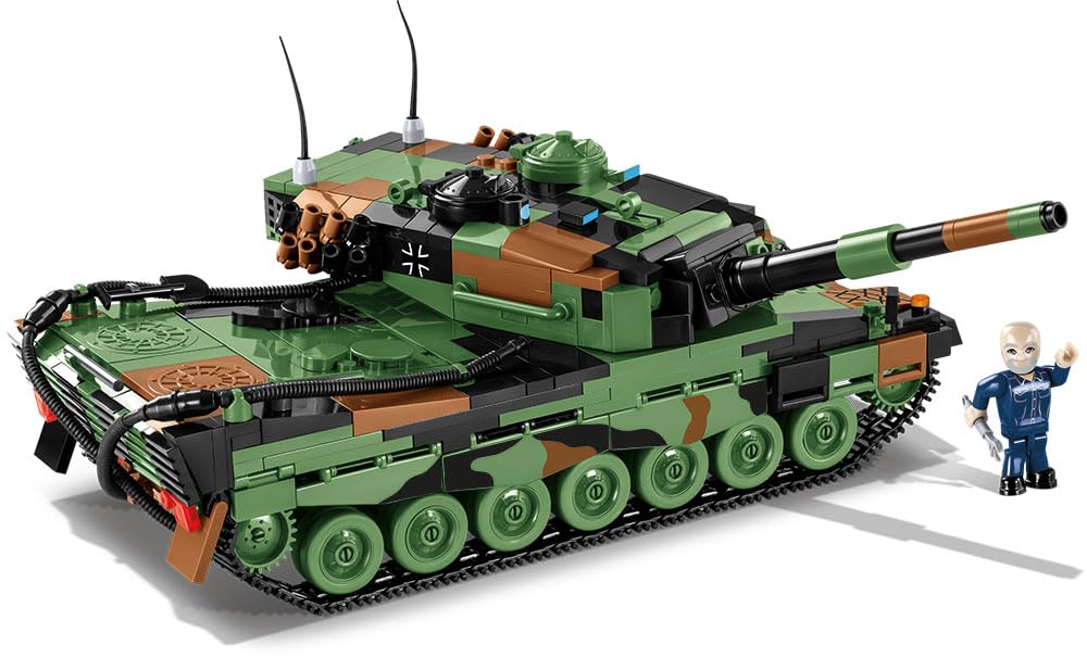 cobi-kleiner-armeepanzer-museum-leopard-2-a4-panzer-840-teile-ma-stab-1-35 image 6