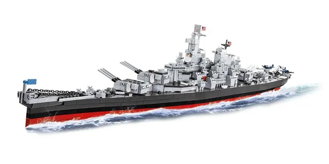 cobi-4836-schlachtschiff-iowa-klasse-executive-edition-bauset image 1